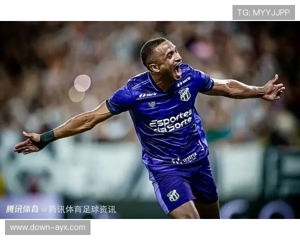 米内罗谈申花锋线竞争：与拉唐搭档提升进攻多样性