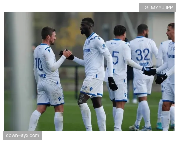 欧塞尔主帅赛前新闻发布会强调，对阵巴黎需减少在本方三十米区域内的无谓丢球